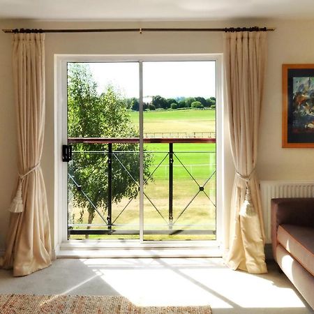 47 Wetherby Way, 3 Bedrooms, Sleeps 6, Easy Walk To Town, Parking, Self Catering, Great View Стретфорд-на-Ейвоні Екстер'єр фото
