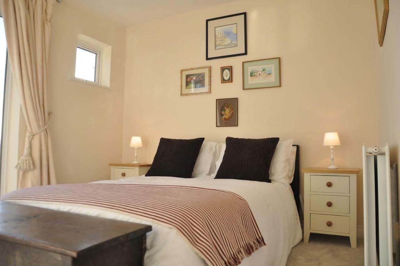 47 Wetherby Way, 3 Bedrooms, Sleeps 6, Easy Walk To Town, Parking, Self Catering, Great View Стретфорд-на-Ейвоні Екстер'єр фото